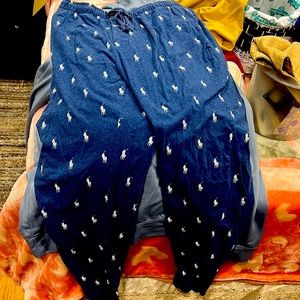 Polo RL joggers size L